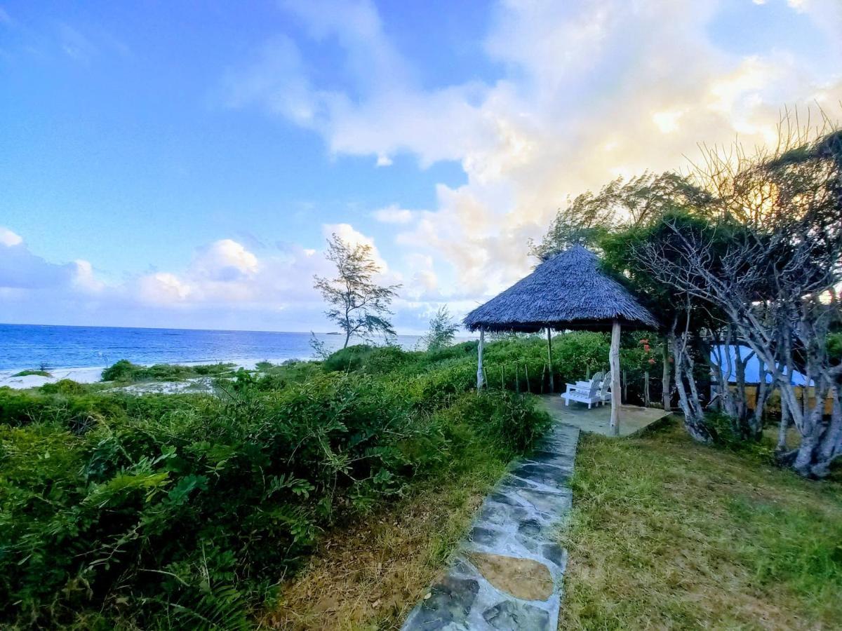 Watamu Beach Cottages B&B 외부 사진