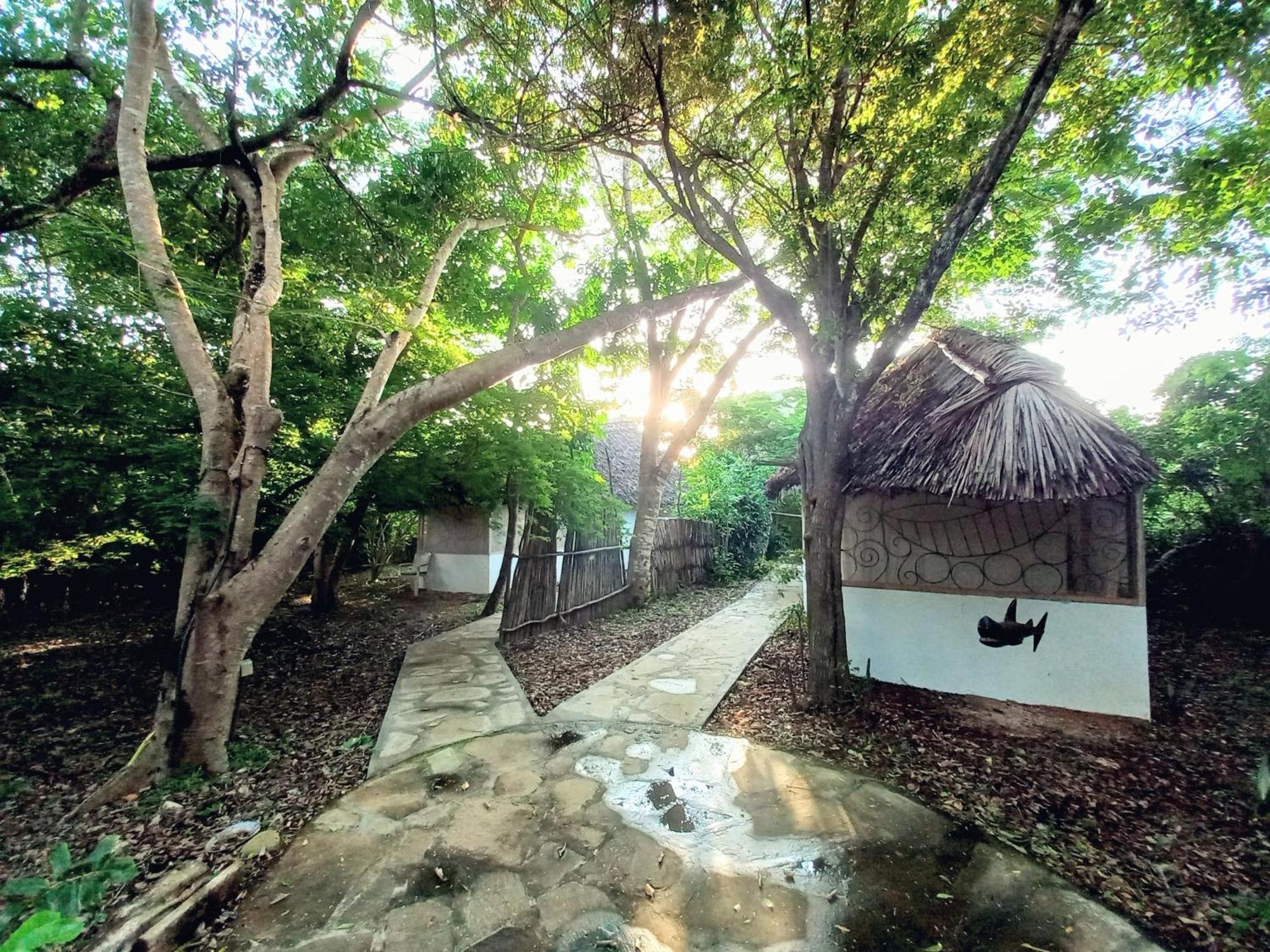 Watamu Beach Cottages B&B 외부 사진