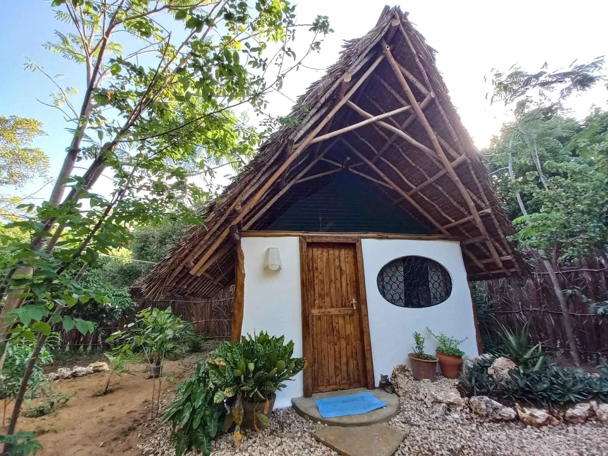 Watamu Beach Cottages B&B 객실 사진